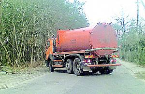 Śmierdzące oblicze powodzi