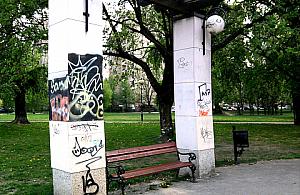 Bezkarnie dewastują parki