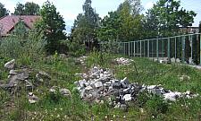 Śmieci na Wileńskiej muszą poleżeć