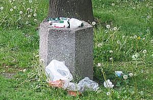 Broniewskiego: opróżniajcie albo zlikwidujcie