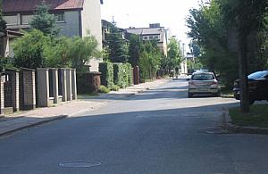 Ciężarówki niszczą Hery