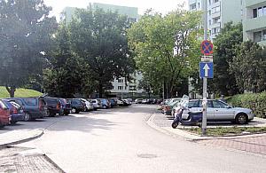 Nocnego parkowania na Sucharskiego nie będzie