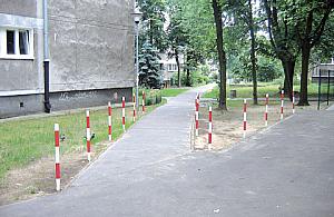 Awantura o słupki na Lindego