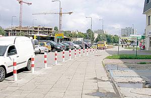 Słupki podzieliły Bazyliańską