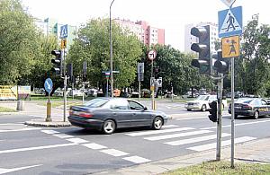 Conrada - zbyt kosztowne przejście dla pieszych