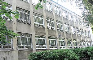 Zabraknie na pensje dla nauczycieli?