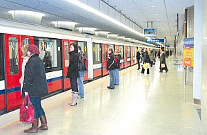 O transporcie szynowym na Woli