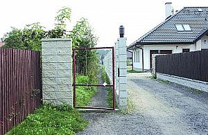 Zagrodzili Dereniową, by ograniczyć ruch?