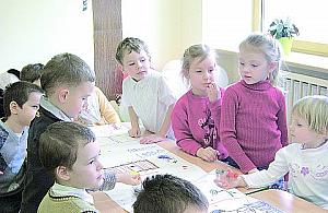 Łatanie dziury kosztem przedszkolaków