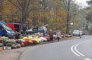 Bez handlu zniczami w Aleksandrowie