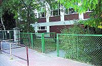 Boisko i porz�dki przy liceum na przysz�y rok