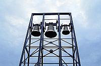 Echa Leśne: komu bije dzwon?