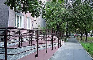 Kondratowicza: z górki na pazurki