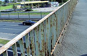 Barierki na Ogólnej grożą wypadkiem