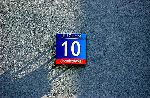 Ratunku! Libacje na strychu na Conrada