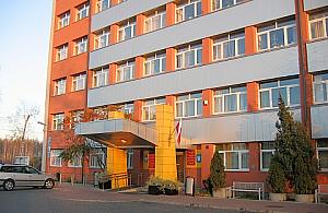 Biurowi i sprzedawcy znajdują pracę