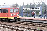 Pociągi łączące lotniska nie staną na Białołęce