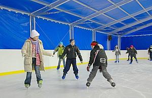 Zabierz łyżwy, idź pojeździć