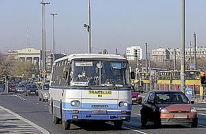 Autobusem nie do centrum Warszawy?