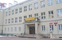 Uczniowie terroryzują Żelazną