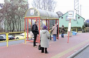 L-9 dalej, L-10 bliżej