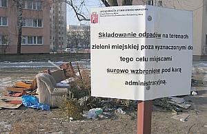 Dzikie wysypisko wróciło na Monte Cassino