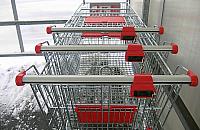 Namolni pod Kauflandem żądają pieniędzy