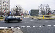 Mieszkańcy: zamiast serka lepiej budować Broniewskiego i Wólczyńską!