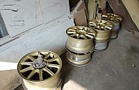 Warsztatowi złodzieje namierzeni internetowo