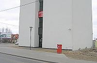 Otwierają nowe poczty, ale okienek wciąż za mało