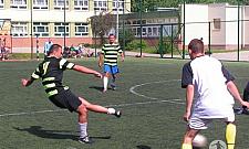 Liga Bemowska wyszła z hali na odkryte boiska