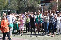 Taneczny flash mob w szkole na Bielanach