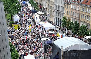 Rodzinny marsz 3 czerwca