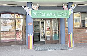 Podstawówka na Strumykowej: 20 lat minęło