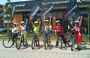 Przedszkolaki na rowerach