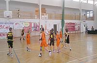 Bia�o��cki kosz �yje z dnia na dzie�