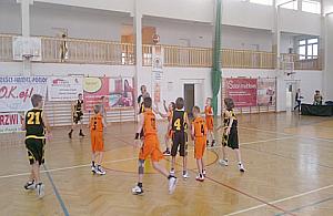 Białołęcki kosz żyje z dnia na dzień