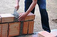 Tynkarz, mechanik a może barman? Darmowa nauka zawodu