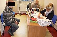 Mało mu było auta, doprawił laptopami