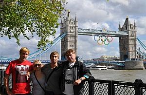 Dwóch pływaków z Białołęki w Londynie: duży niedosyt