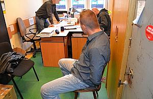 Złodziej plecaków w 105: dusił pasażera