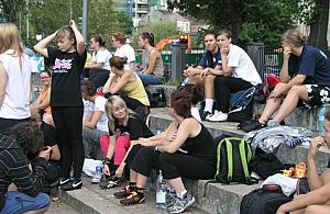 Syreny grają w futbol na Kasprzaka