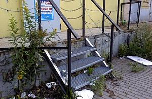 Piją i rozrabiają na Starym Bemowie