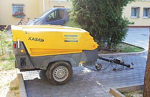 Skrępowali, by bez krępacji obrabować