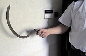 Z sierpem biegał po ulicy