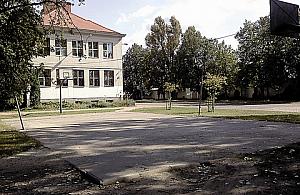 Czy nowa podstawówka będzie radosna?