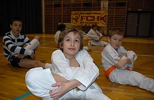 Hikson wciąż prowadzi nabór