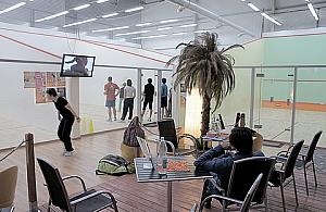 Zagraj z nami w squasha na Odlewniczej!