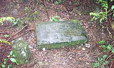 Ściana pamięci zamiast cmentarzy. Czy o to chodziło?