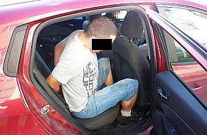 Pobili kierowcę, bo 190 jechało za wolno